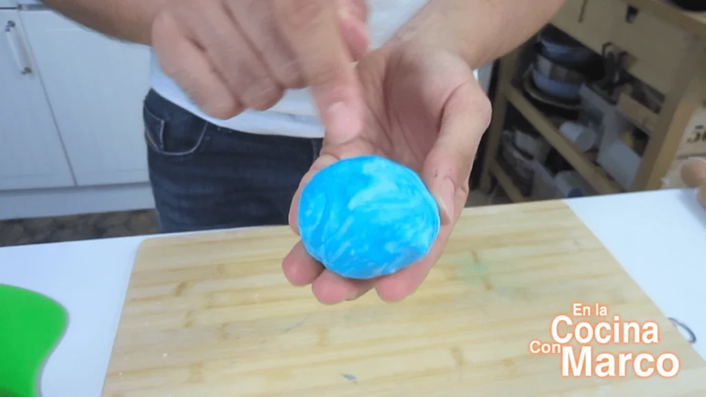 crear pasta de azúcar que parece mar