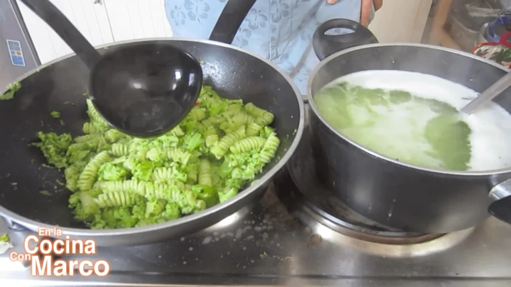 mas agua de cocción de la pasta