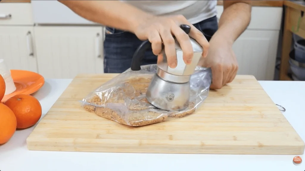 triturar galletas de manera facil y sin ensuciar